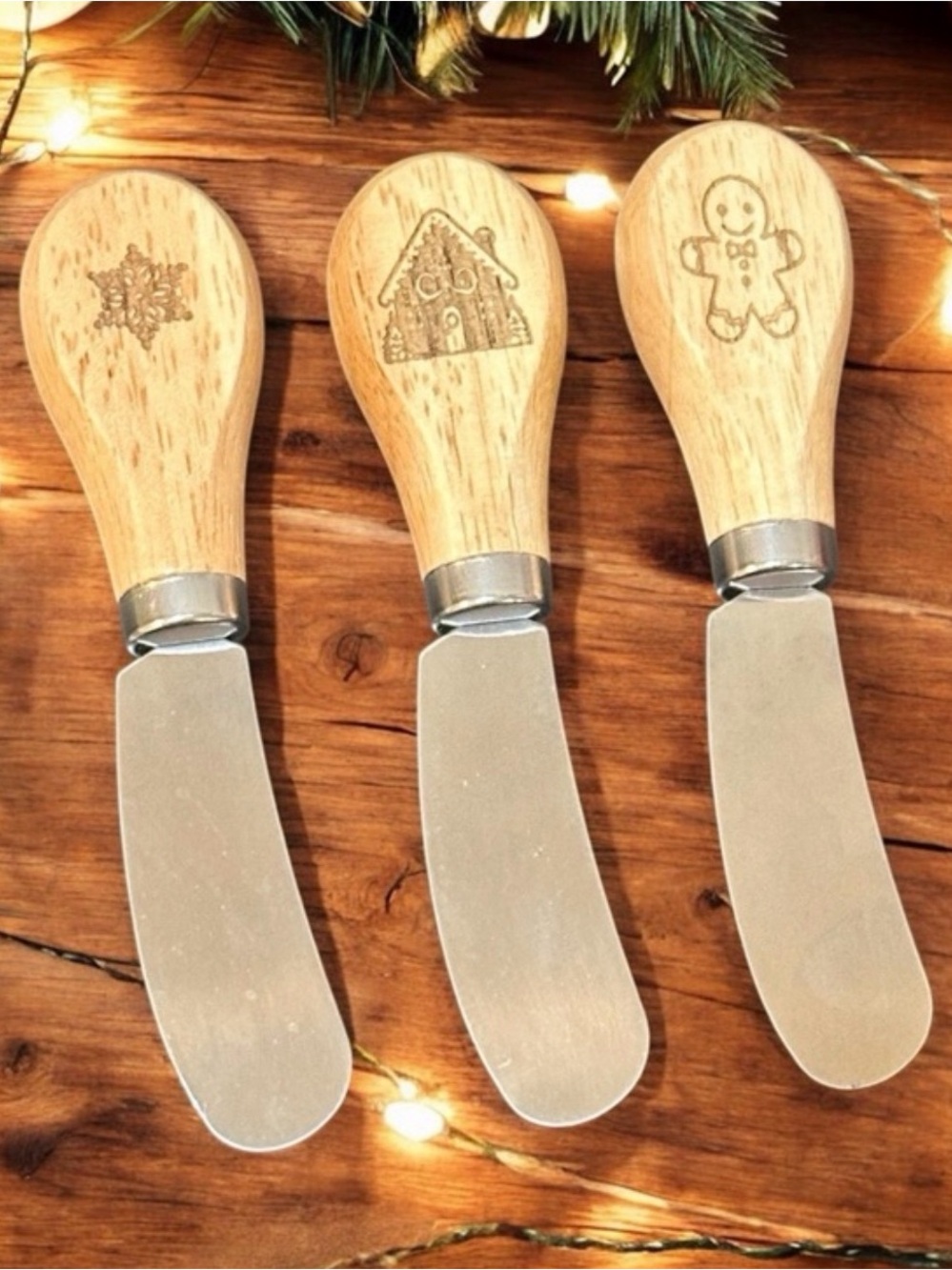 Christmas Wooden Handle Spreader Knives Festive Cheese & Butter Knife Set 3 pcs